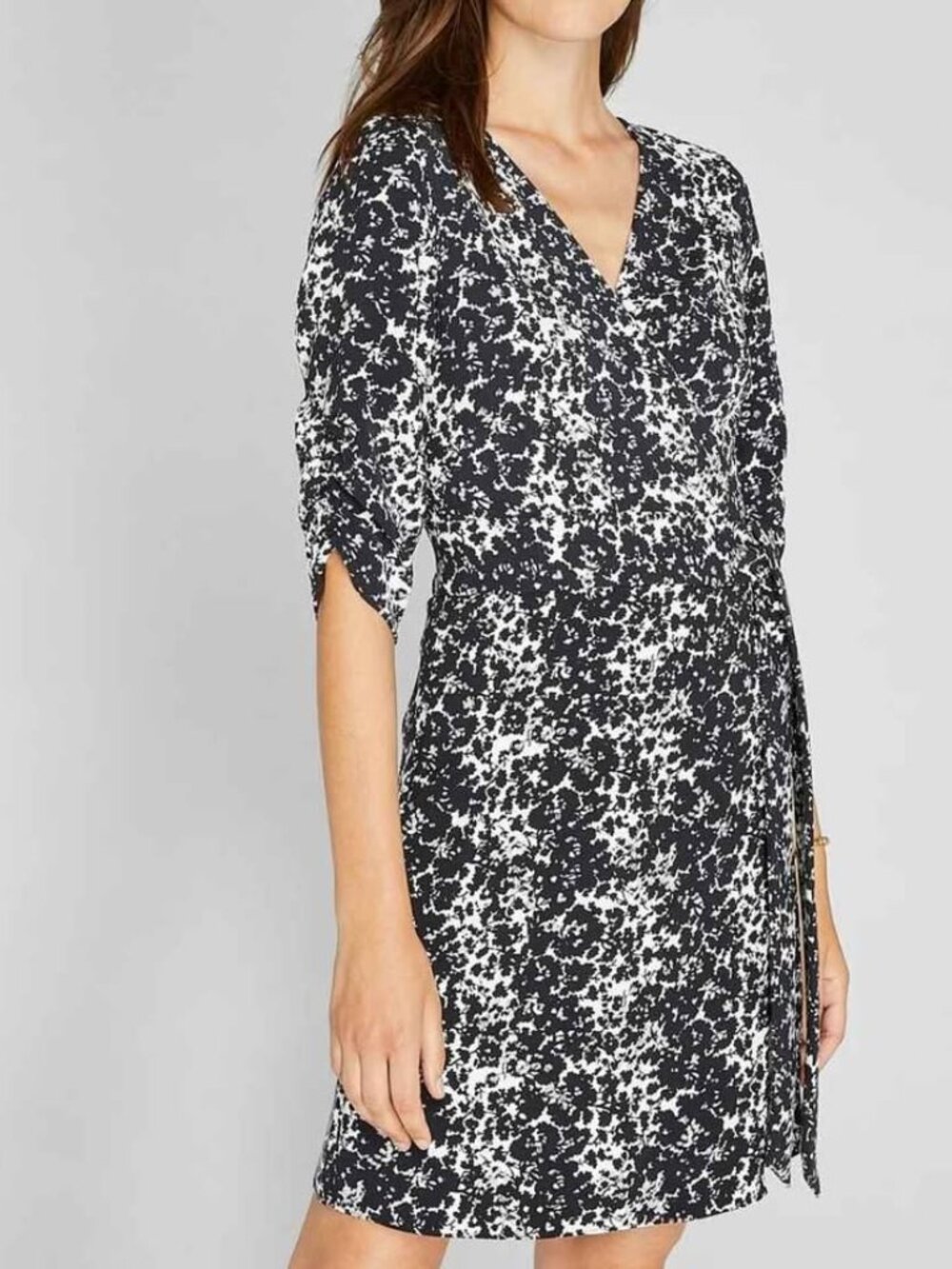 NWT Club Monaco ruched sleeve wrap dress